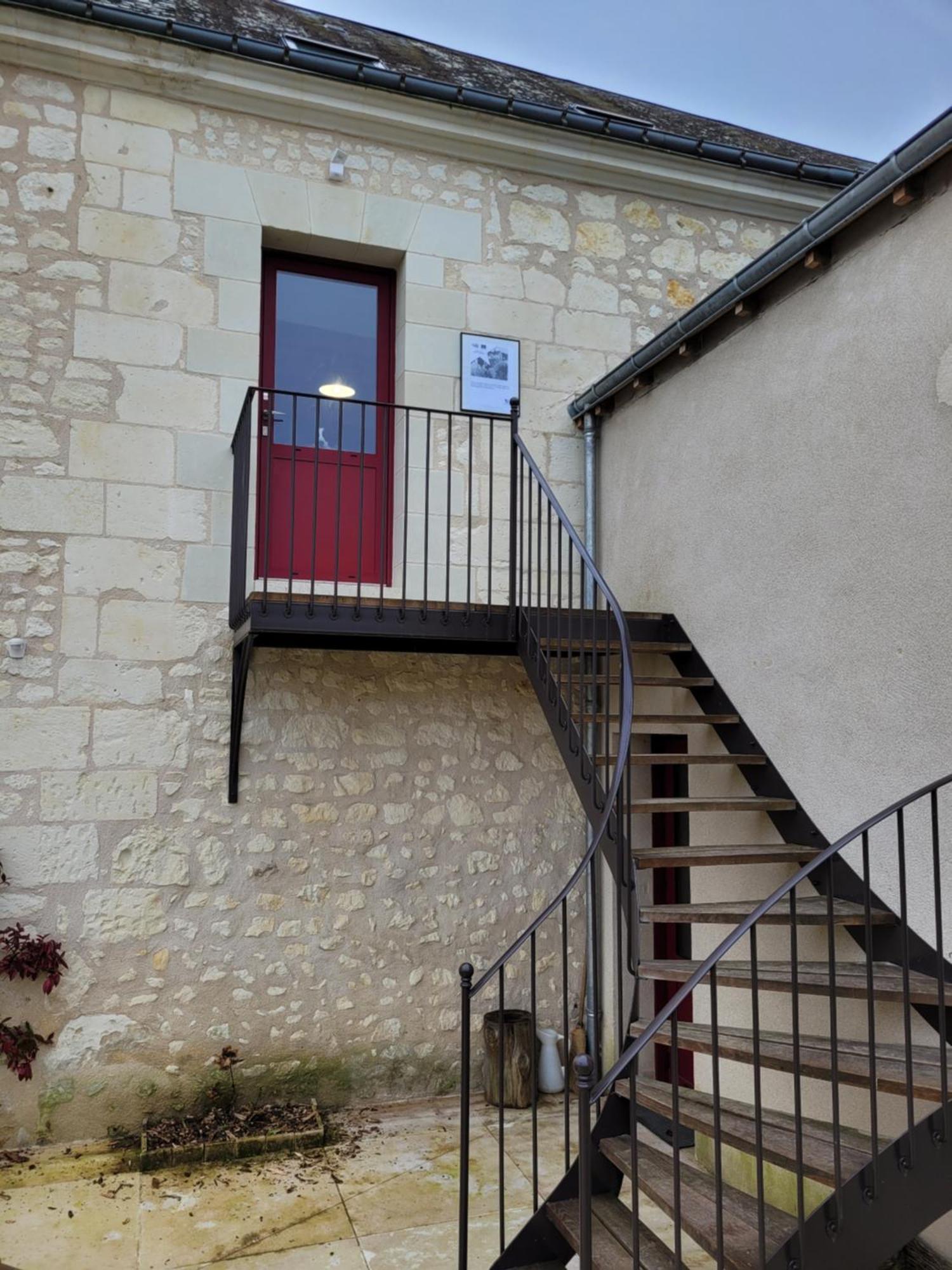 Bulle De Campagne A Saint Benoit La Foret Eksteriør billede
